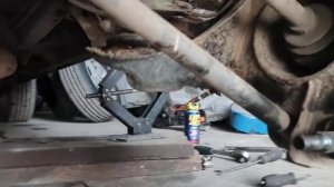 Установил воздушные подушки(баллоны) в  пружины Nissan Serena TNC24