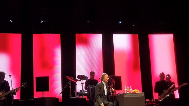 julio iglesias concert royal albert hall 2019 смотреть онлайн