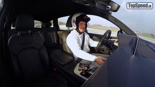 Test Audi SQ7 - Maroš ČABÁK TOPSPEED.sk смотреть онлайн