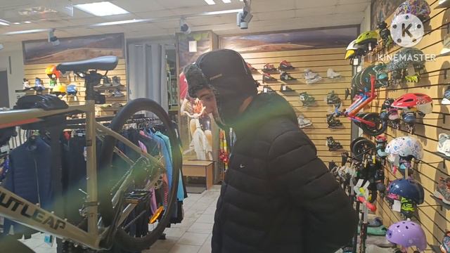 Купили Эрику велосипед Outleap Hardway A3. Как перевозили из Абакана в Минусинск. смотреть онлайн