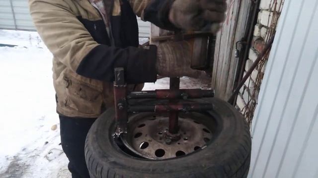 Шиномонтаж самодельный колёс своими руками часть 2 смотреть онлайн