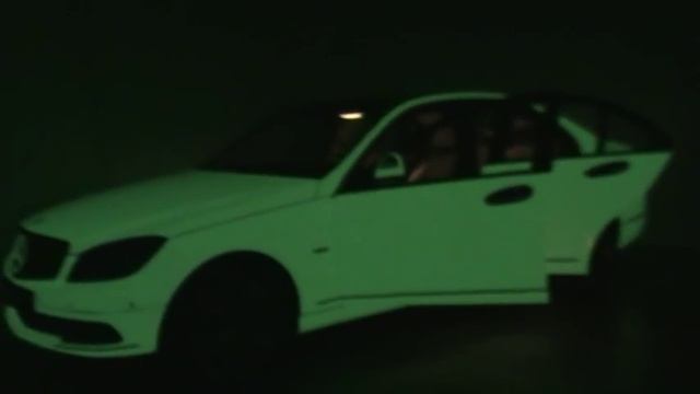 Carwrap Glow in the Dark смотреть онлайн