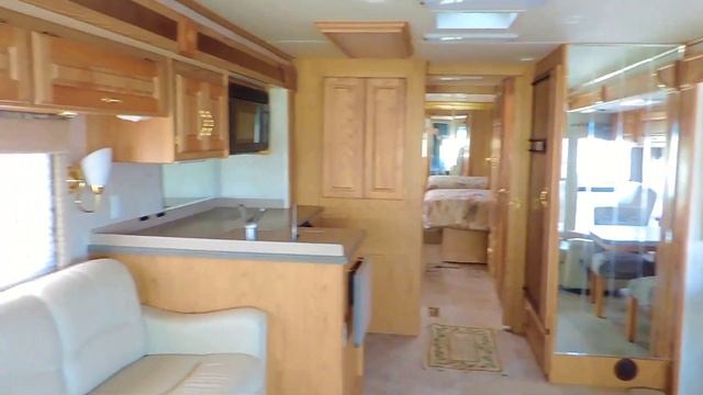 2004 Monaco Knight 36PST смотреть онлайн