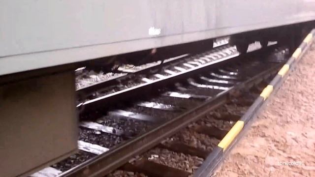 Отправление поезда с Витебского вокзала в Беларусию смотреть онлайн