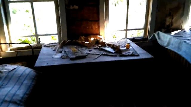Поездка в заброшенную деревню. смотреть онлайн