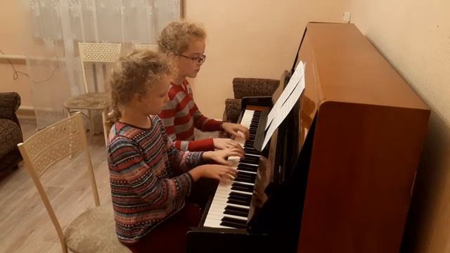 Ныне все верные в мире ликуют