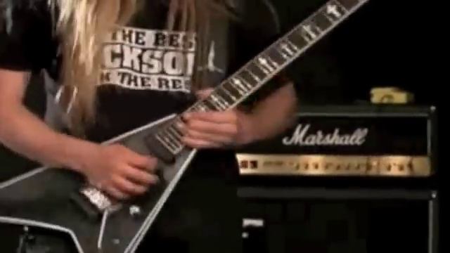 Guitar Battle - Alexi Laiho Vs. Roope Latvala