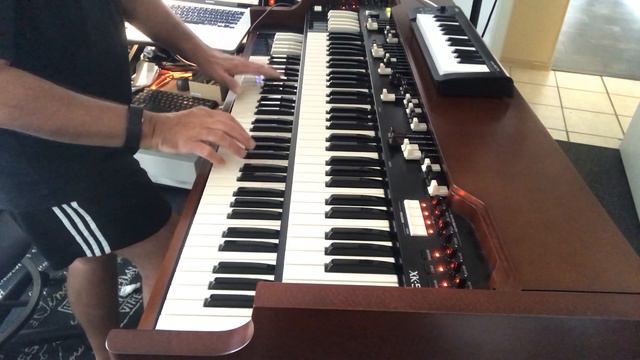 Green Onions - Doug Orlando Studio Live Video Hammond XK5 Booker T cover смотреть онлайн