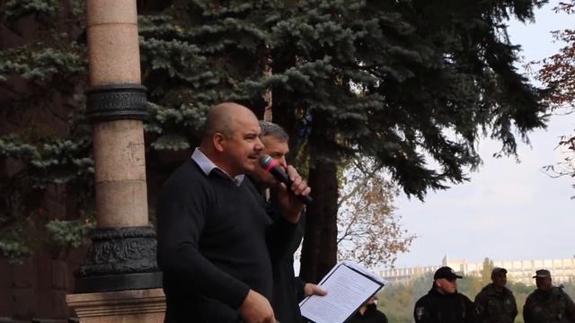 Мой город Н: Кравец на пикете под мэрией смотреть онлайн
