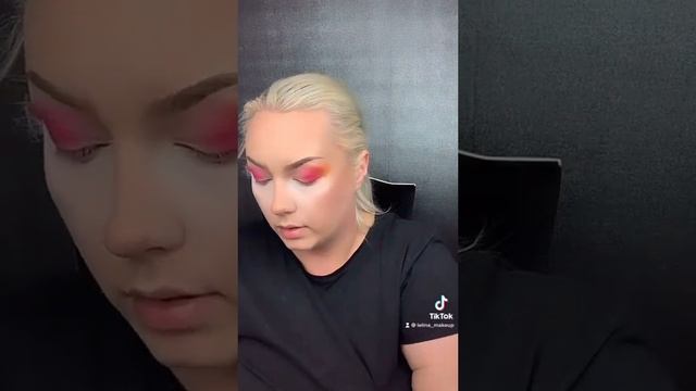 Яркий макияж / Макияж для бальных танцев смотреть онлайн
