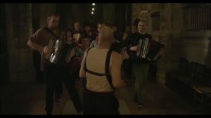 Holy Motors- Leos Carax (accordion scene)