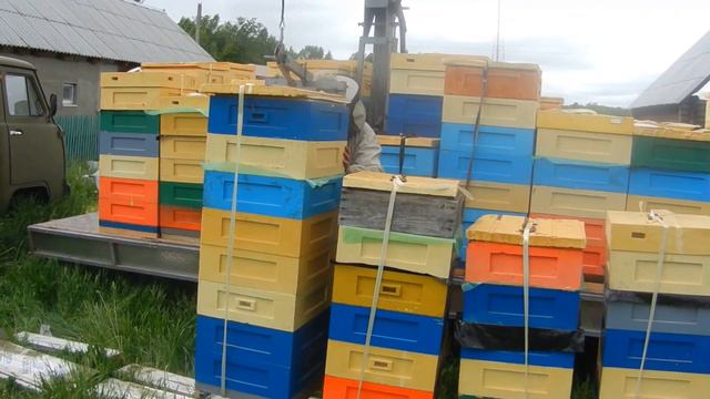 "Манипулятор для перевозки пчел (Easy Loader)" смотреть онлайн