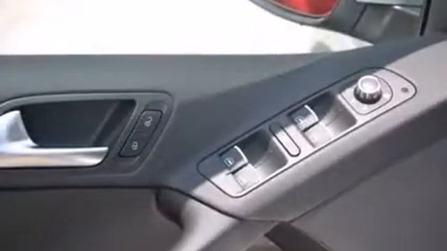 2013 Volkswagen Tiguan SE W/Sunroof & Nav