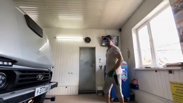 Небольшой обзор на ниву 2020 (ТАНК) Самый быстрый отечественный автомобиль!!! смотреть онлайн