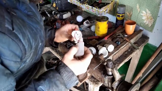 Как отремонтировать диодную лампочку .. смотреть онлайн
