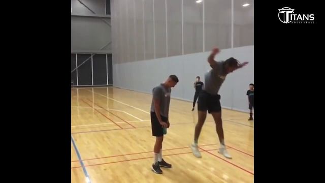 Самый высокий прыжок в волейболе смотреть онлайн