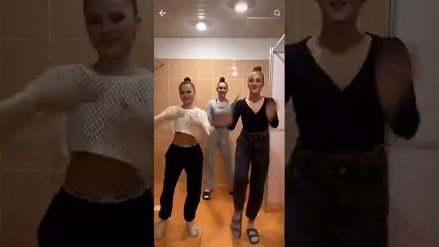 ура , новое видео(на котором меня нет, хахах я оператор ) смотреть онлайн