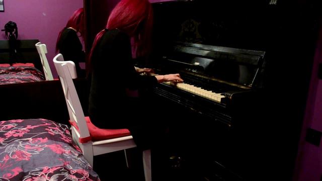 Reyven Virgo - Dead Girl And Demon's Waltz смотреть онлайн