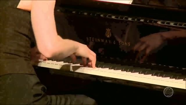 Astor Piazzolla Grand Tango Sergey Kolesov saxophone, Elena Grinevich piano (start 0.36') смотреть онлайн