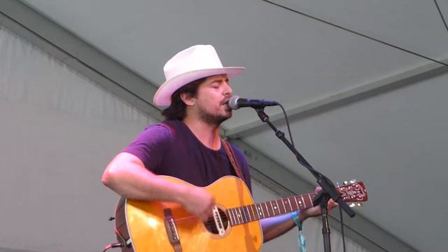 Matthew Logan Vasquez - She's Comin' Home (FPSF - Houston 06.05.16) HD смотреть онлайн