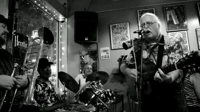 Mugg Muggles and Friends, “Your Cheatin' Heart”, Bobby G's Pizzeria, June 30, 2015 смотреть онлайн