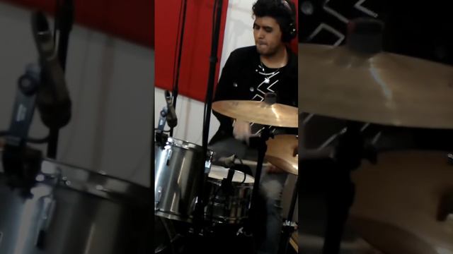 paint it black drum cover(Miguel averno) смотреть онлайн