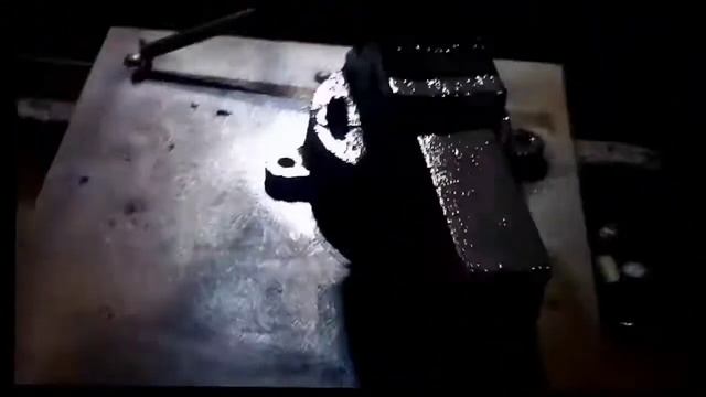 DIY . Painting the product with a car compressor. Покраска тисков автомобильным компрессором. смотреть онлайн