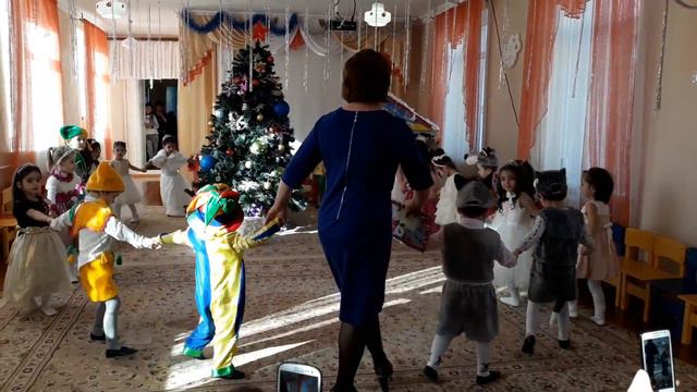 17-садик.утренник.НОВЫЙ ГОД 2018 Каспийск смотреть онлайн