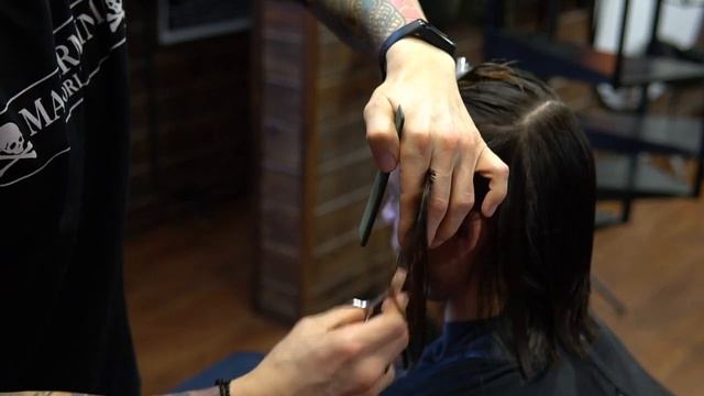 Удлиненная мужская стрижка | Square layers | Razor texture смотреть онлайн