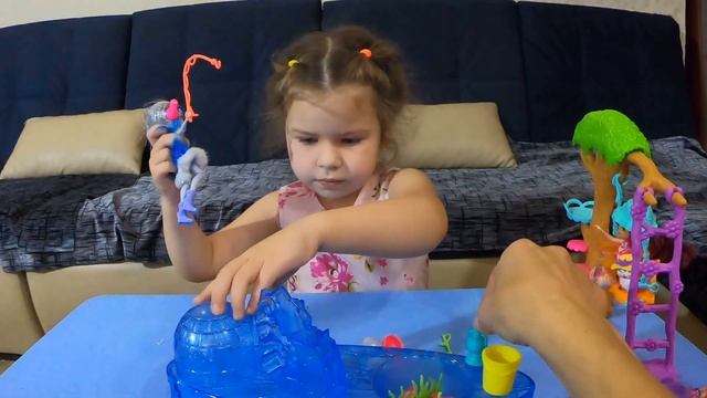 Enchantimals #КУКЛЫ #Сказки из Эвервильде!#ЗИМНЯЯ РЫБАЛКА Энчантималс #Мультик #ДАРИЮЛЬКА +0 смотреть онлайн