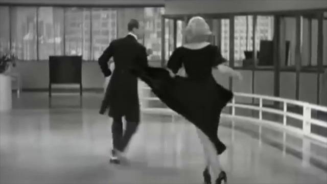 Uptown Funk feat Fred Astaire - Uptown Fred смотреть онлайн