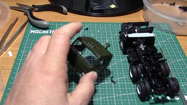 Сборка модели КАМАЗ 54112 AVD Models