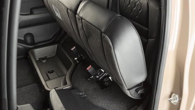 2024 Nissan Frontier - Folding the Rear Seats (if so equipped) смотреть онлайн