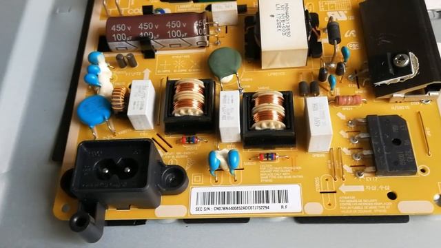 Ремонт телевизора Samsung UE40J5200. PSU: BN44-00852A уменьшить ток подсветки. смотреть онлайн