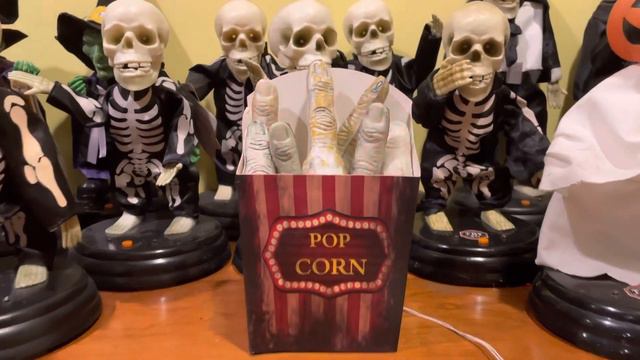 Sunstar 2022 Animated Severed Finger Popcorn смотреть онлайн