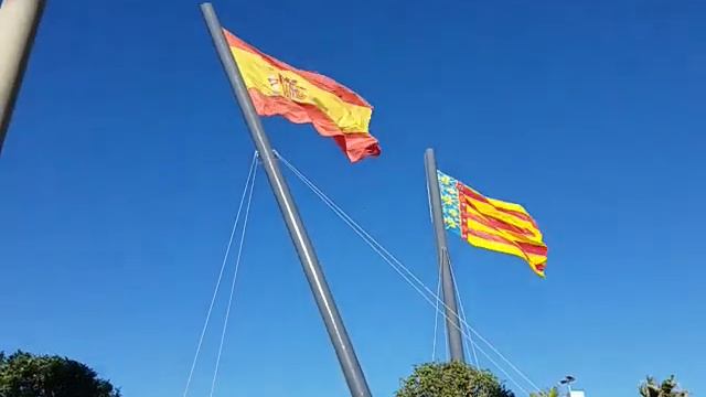 Морской порт г. Валенсия Часть 2 Puerto de Valencia Part 2 смотреть онлайн