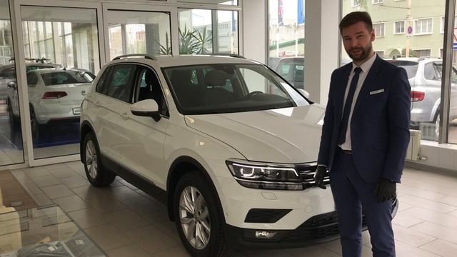 Volkswagen Tiguan смотреть онлайн