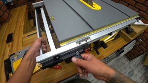 Настольная дисковая пила для мастерской