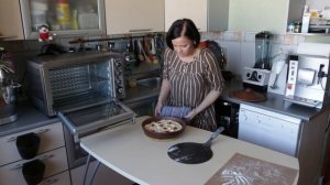 Дрожжевая выпечка в  конвекционной печи  GEMLUX GL-OR-1845 с использованием глиняной посуды.