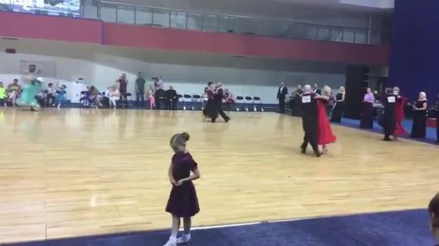 Квикстеп. Сеньоры. смотреть онлайн