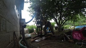 Нестандартная часть 1 / Как понять что дошли до воды  / Как проверить воду во время бурение скважин