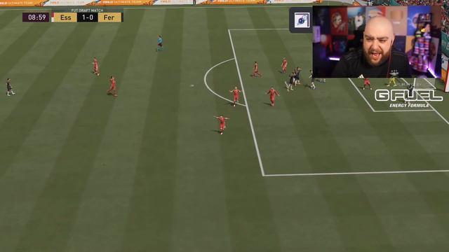 TOTGS MESSI CLUTCHES UP! | FIFA 21 DRAFT TO GLORY #73 смотреть онлайн