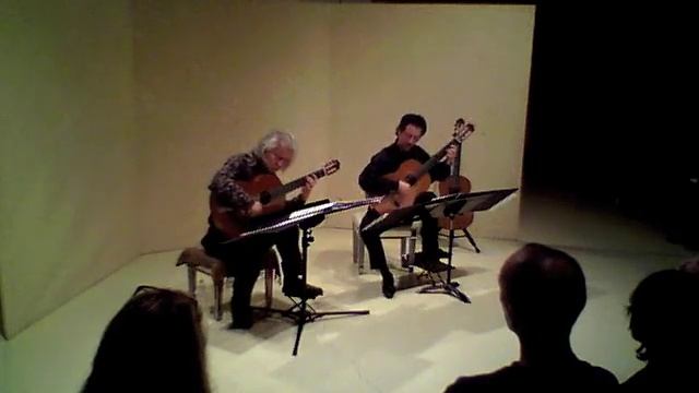 Odeum Guitar Duo - Enrique Granados - "Oriental" - "Danza española no. 2" смотреть онлайн