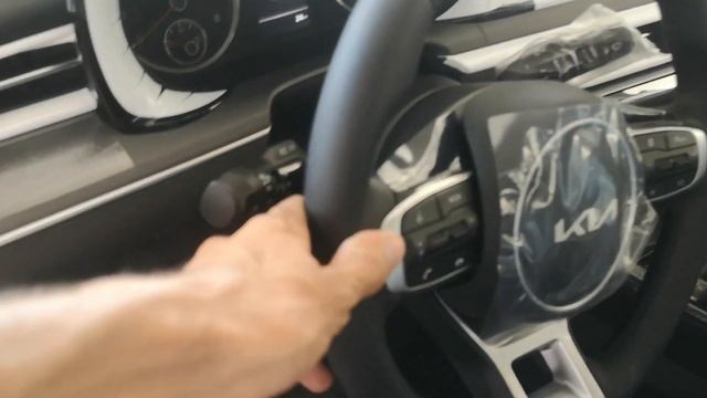 60% TOLAB QOGANINI BEFOIZ BIR YILGA SOTIB OLING | KIA AVTOSALON YANGI NARXLARI +998902328888 смотреть онлайн