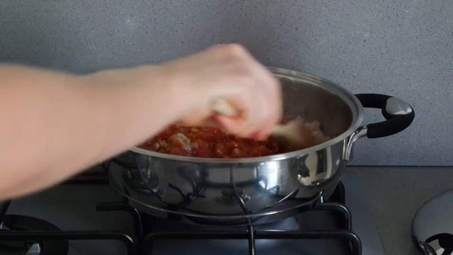 Итальянские рецепты: рагу по-болонски смотреть онлайн