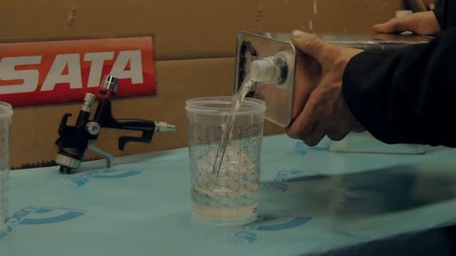 SATA Phaser 5000 | Spraying a Volkswagen Bus | Made for Special Moments смотреть онлайн