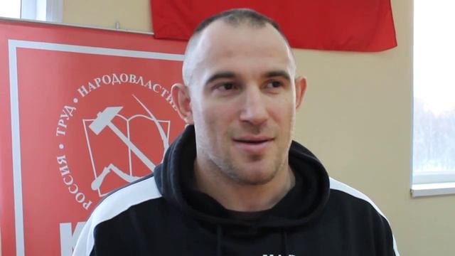 А. Олейник на турнире по борьбе Псков смотреть онлайн