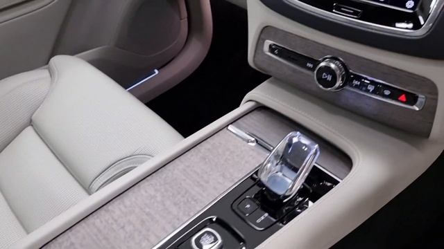 2022 XC90 Ultimate смотреть онлайн