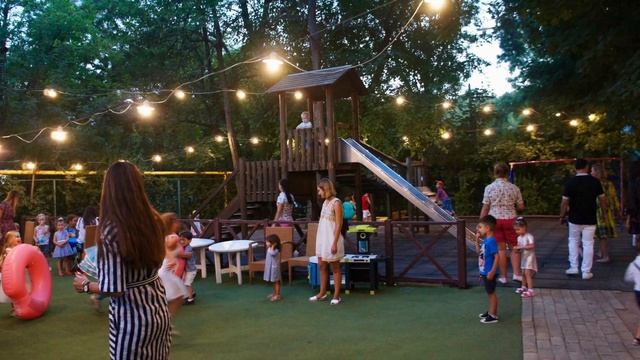 Одесса. Ресторан "Дача" смотреть онлайн