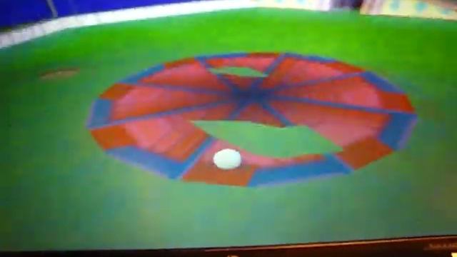 глюк в игре 102 далматинца, минигольф смотреть онлайн